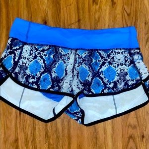 Lululemon speed up short